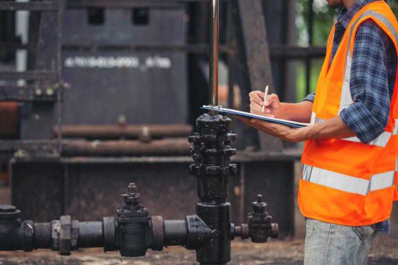Manutenção de tubulação industrial